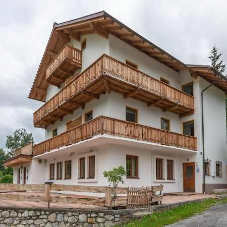 Holiday Home Near St Anton Am Arlberg With Sauna エクステリア 写真